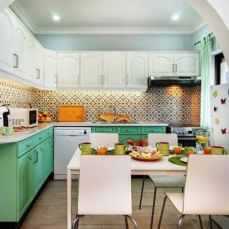 Apartment Bambus House Quarteira