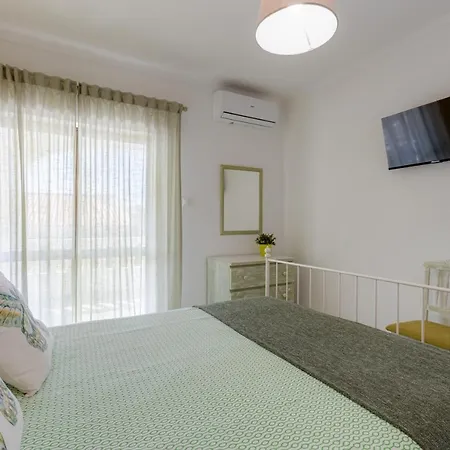 Bambus House Apartmán Quarteira
